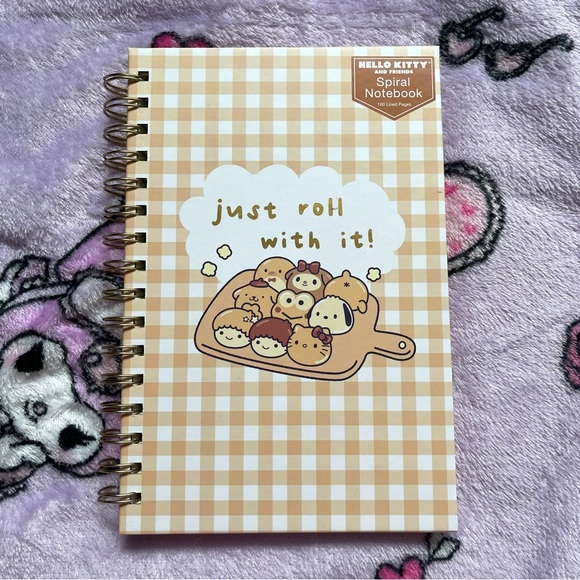 Hello Kitty Journal Bundle - Picture 4 of 9